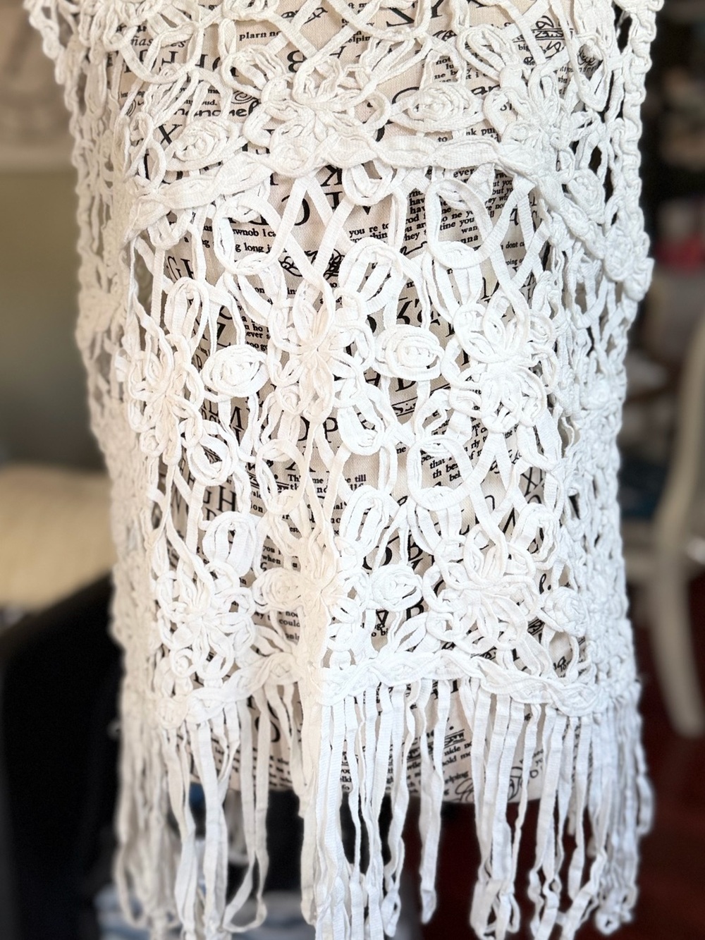 POL White Crochet Fringe Throw Cover